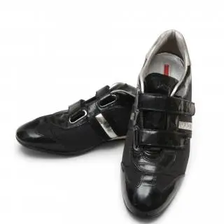 Prada sport velcro sneakers, circa 90s-00s – kavel bij Veilinggebouw De Zwaan, Amsterdam