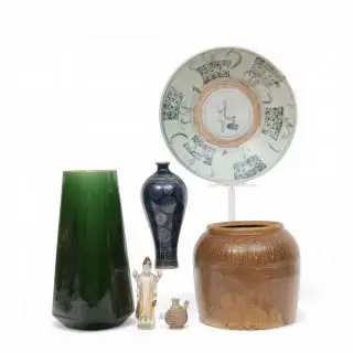 China, a collection of various ceramics, 17th-20th century – kavel bij Veilinggebouw De Zwaan, Amsterdam