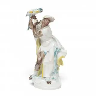 Meissen, porseleinen sculptuur, 'staande figuur met papegaai', 1934-1945 – kavel bij Veilinggebouw De Zwaan, Amsterdam