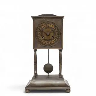 Jan Eisenloeffel (1876-1957), gebronsd koperen pendule, circa 1915 – kavel bij Veilinggebouw De Zwaan, Amsterdam