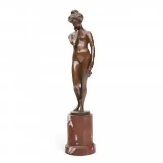 Albert Reimann (1874-1971), bruin gepatineerd bronzen sculptuur, 'naakt met bloemen', circa 1910 – kavel bij Veilinggebouw De Zwaan, Amsterdam