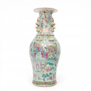 China, a Canton famille rose vase, 19th century – kavel bij Veilinggebouw De Zwaan, Amsterdam