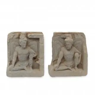 Gandhara, two grey schist figures of a winged Atlas, 2nd/ 3rd century – kavel bij Veilinggebouw De Zwaan, Amsterdam