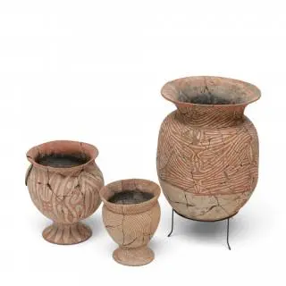Thailand, three ceramic vessels, Ban Chiang culture, 300BC- 200AD – kavel bij Veilinggebouw De Zwaan, Amsterdam