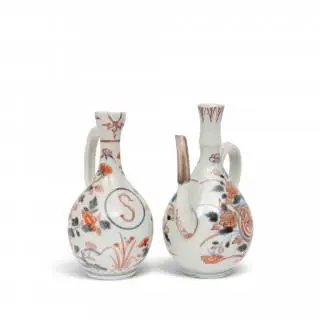 Japan, two Imari porcelain jars, Edo period, 18th century – kavel bij Veilinggebouw De Zwaan, Amsterdam