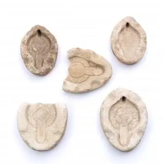 Five half moulds for Roman Oil Lamps, 3rd-5th century CE – kavel bij Veilinggebouw De Zwaan, Amsterdam
