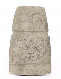 Ecuador, Valdivia, a grey limestone slab figure, ca. 2300 - 2000 BCE – kavel bij Veilinggebouw De Zwaan, Amsterdam