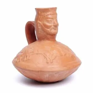 North Africa, Tunis, a terra chiarra wine pouring vessel, lagynos, ca. 3nd-4th century CE – kavel bij Veilinggebouw De Zwaan, Amsterdam