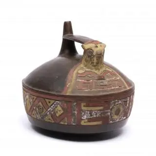 Peru, Paracas, a terracotta spout stirrup vessel, ca. 400 - 100 BCE – kavel bij Veilinggebouw De Zwaan, Amsterdam