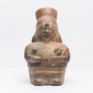 Peru, Moche IV, 500-700 CE, a priest figure vessel – kavel bij Veilinggebouw De Zwaan, Amsterdam