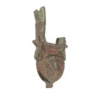 Egypt, a bronze fragment of a sistrum, Ptolomaic Period, ca. 300-200 BCE – kavel bij Veilinggebouw De Zwaan, Amsterdam