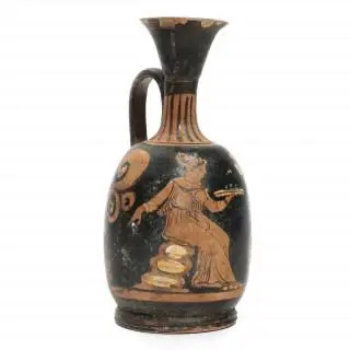 An Apulian terracotta red-figured lekythos, ca. 4th century CE – kavel bij Veilinggebouw De Zwaan, Amsterdam