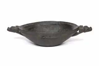 P.N. Guinea, Lower Sepik, small bowl – kavel bij Veilinggebouw De Zwaan, Amsterdam