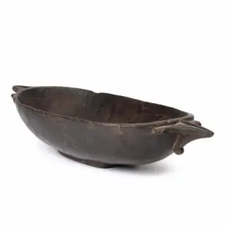 Solomon Islands, Santa Anna, bowl, arrow-shaped extensions on both sides, rectangular foot – kavel bij Veilinggebouw De Zwaan, Amsterdam