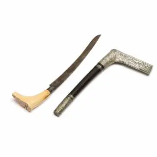 North Sumatra, a dagger – kavel bij Veilinggebouw De Zwaan, Amsterdam