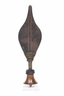 D.R. Congo, Kuba, a ceremonial dagger – kavel bij Veilinggebouw De Zwaan, Amsterdam