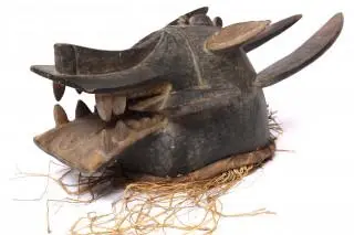 Ivory Coast, Senufo, helmet mask, korobla – kavel bij Veilinggebouw De Zwaan, Amsterdam