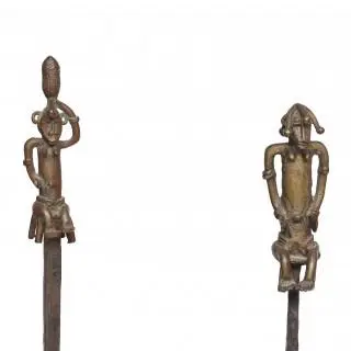 Senufo, two metal staffs, tefalipitya – kavel bij Veilinggebouw De Zwaan, Amsterdam