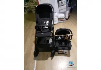 Lot de matériel de puériculture – kavel bij Clicpublic