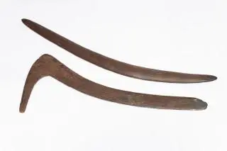 Aboriginal, two boomerang – kavel bij Veilinggebouw De Zwaan, Amsterdam