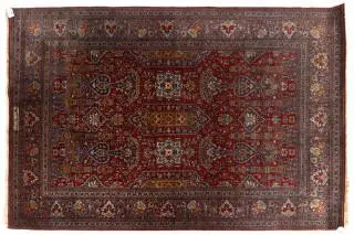 A fine wool rug with signature ‘bafte Pakistan’ Third Quarter 20th – kavel bij Veilinggebouw De Zwaan, Amsterdam