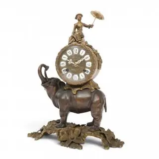 Frankrijk, bronzen deels gepatineerde pendule, Louis XV stijl, laat 19e eeuw – kavel bij Veilinggebouw De Zwaan, Amsterdam