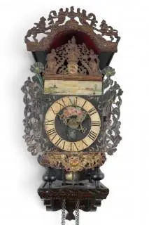 Holland, Frisian 'stoelklok' wall clock, circa 1800 – kavel bij Veilinggebouw De Zwaan, Amsterdam
