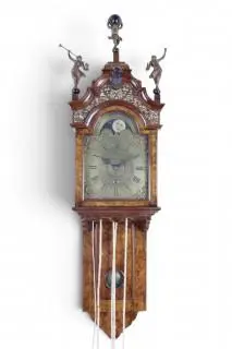 Holland, 'Rotterdammertje', wall clock, Louis XV, signed W. Rauwerdink, Rotterdam, circa 1750 – kavel bij Veilinggebouw De Zwaan, Amsterdam