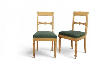 Zweden, set van twaalf berkenhouten stoelen, circa 1830 – kavel bij Veilinggebouw De Zwaan, Amsterdam