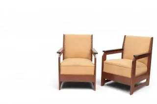 Paar eikenhouten fauteuils, Amsterdamse School – kavel bij Veilinggebouw De Zwaan, Amsterdam