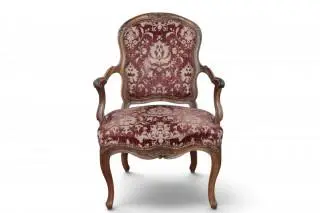 Notenhouten armstoel, Louis XV, 18e eeuw – kavel bij Veilinggebouw De Zwaan, Amsterdam