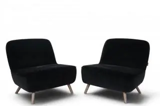 Marcel Wanders voor Moooi, Nederland, paar zwarte suède 'Mooi Cocktail Chairs', ontwerp 2013 – kavel bij Veilinggebouw De Zwaan, Amsterdam