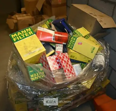 Partij filters + remblokken – kavel bij Belga Veilingen