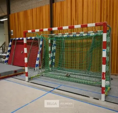 2x Minivoetbaldoelen – kavel bij Belga Veilingen