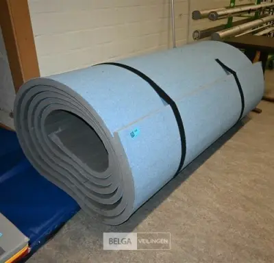 1x Blauwe turnmat – kavel bij Belga Veilingen