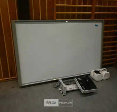 1x set presentatiemateriaal – kavel bij Belga Veilingen