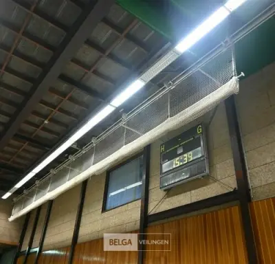 ± 3x Scheidingsnetten zaal – kavel bij Belga Veilingen