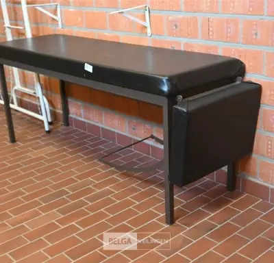 EHBO tafel – kavel bij Belga Veilingen