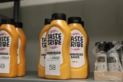 Vijf flessen hamburger sauce TASTE TRIBE – kavel bij HNVI, Eindhoven