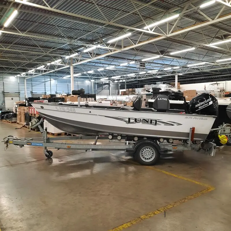 Visboot met Mercury ME75LBSP en Pega 1350 boottrailer, Lund, 1675 Pro Guide – kavel bij Domeinen Roerende Zaken, Hoogeveen