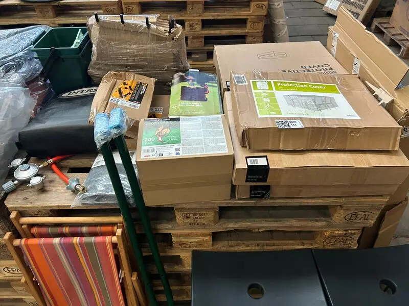 22x Tuinaccessoires w.o. beschermhoes, tuinschaal, vogel waterschaal W.o. Intex, Flink, Bristol – kavel bij Onlineveilingmeester, Hoogeveen