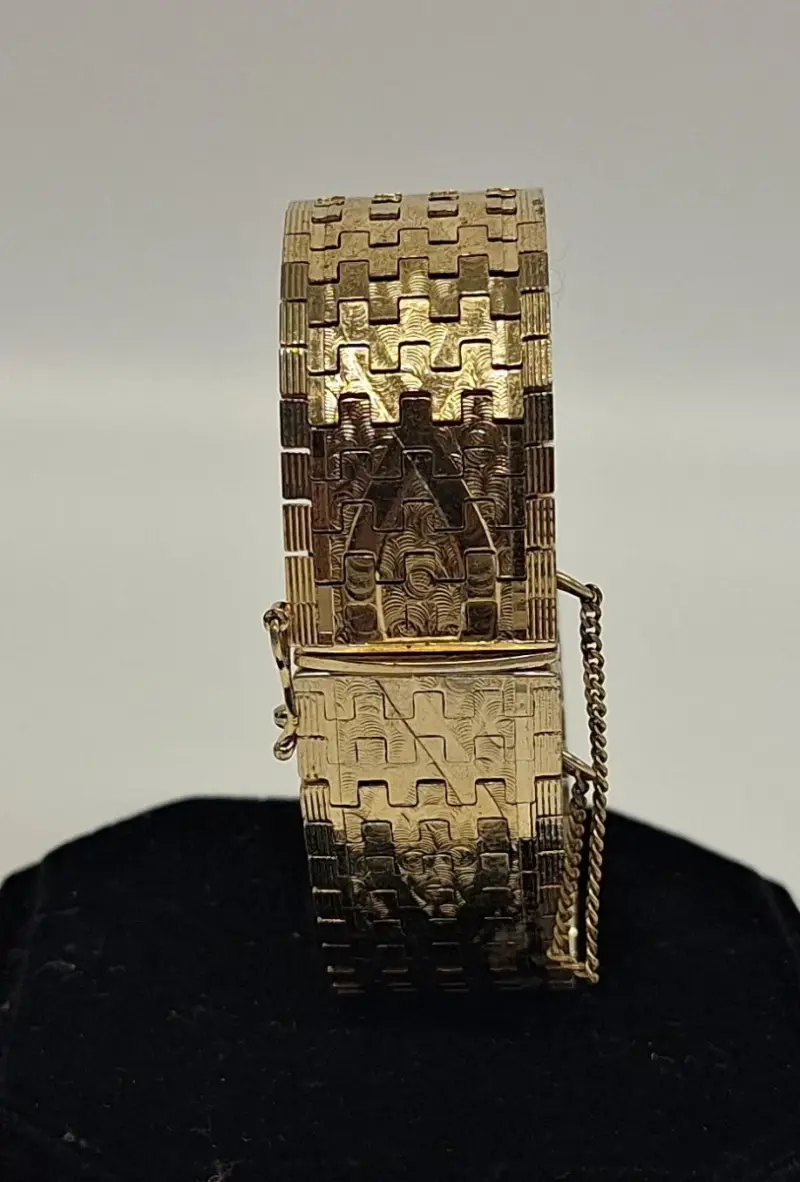 Verguld armband – kavel bij De Kringwinkel, Aalst