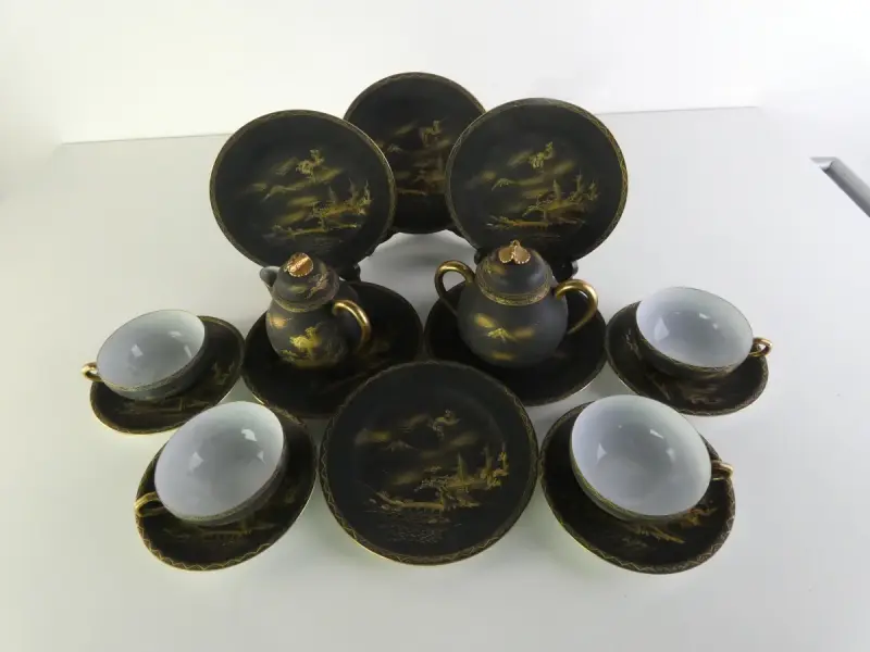 Vintage Japans handgeschilderd theeservies met gouden details – kavel bij De Kringwinkel, Heverlee