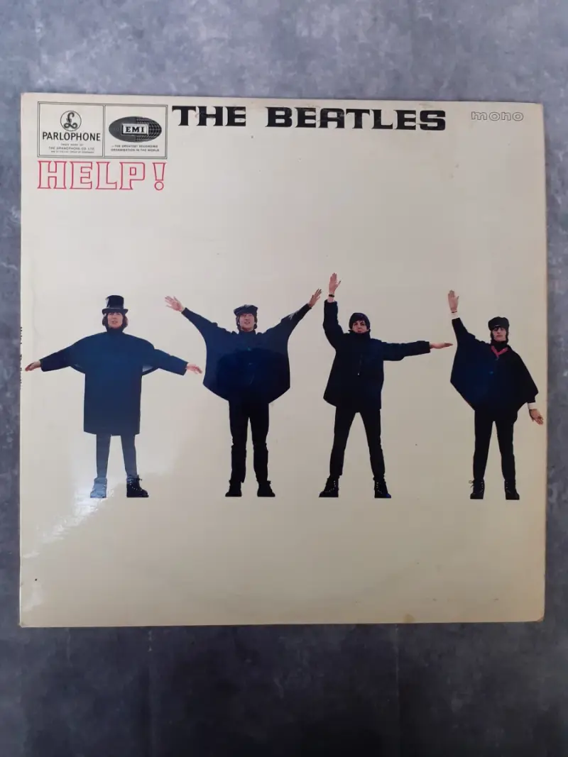 Vinyl: The Beatles - Help! – kavel bij De Kringwinkel, Gent
