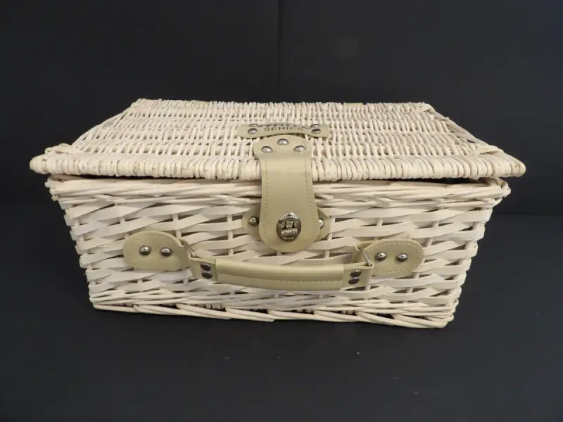 casa.pro (White Series) picknickmand – kavel bij De Kringwinkel, Leopoldsburg