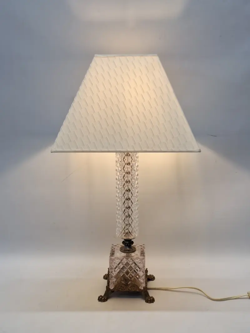 Elegante vintage Massive tafellamp - geslepen glas & sierlijk messing – kavel bij De Kringwinkel, Gent