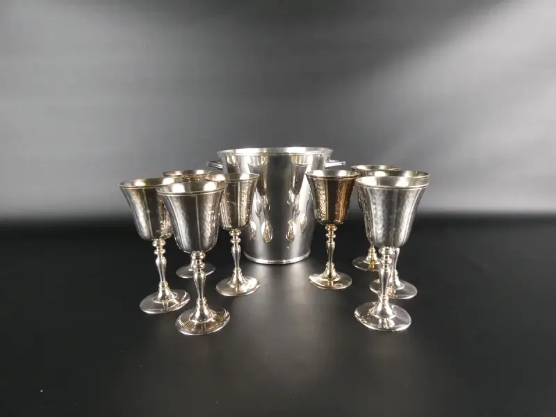 Silea zilverkleurige wijnglazen en ijsemmer set | 9-delig – kavel bij De Kringwinkel, Heverlee