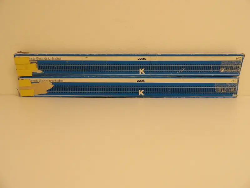2 dozen Märklin 2205 K-rail Flexrail H0 (90 cm) – kavel bij De Kringwinkel, Leopoldsburg
