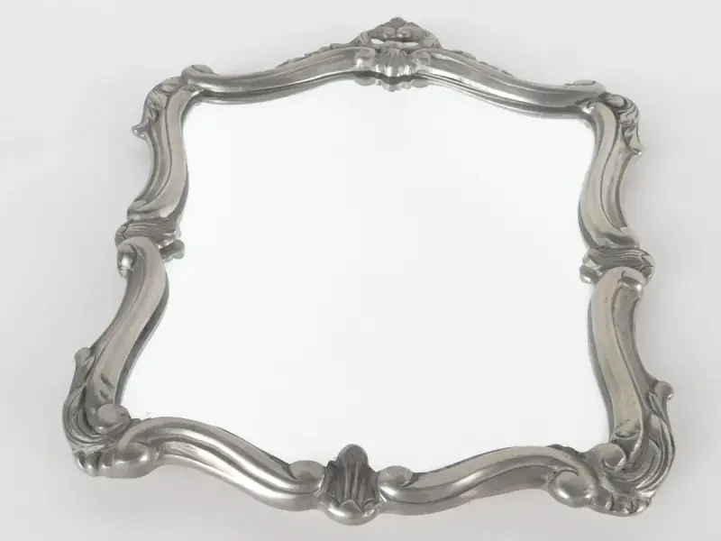 Barokspiegel in Tinnen Frame – Les Potstainiers Hutois, België – kavel bij De Kringwinkel, Heverlee