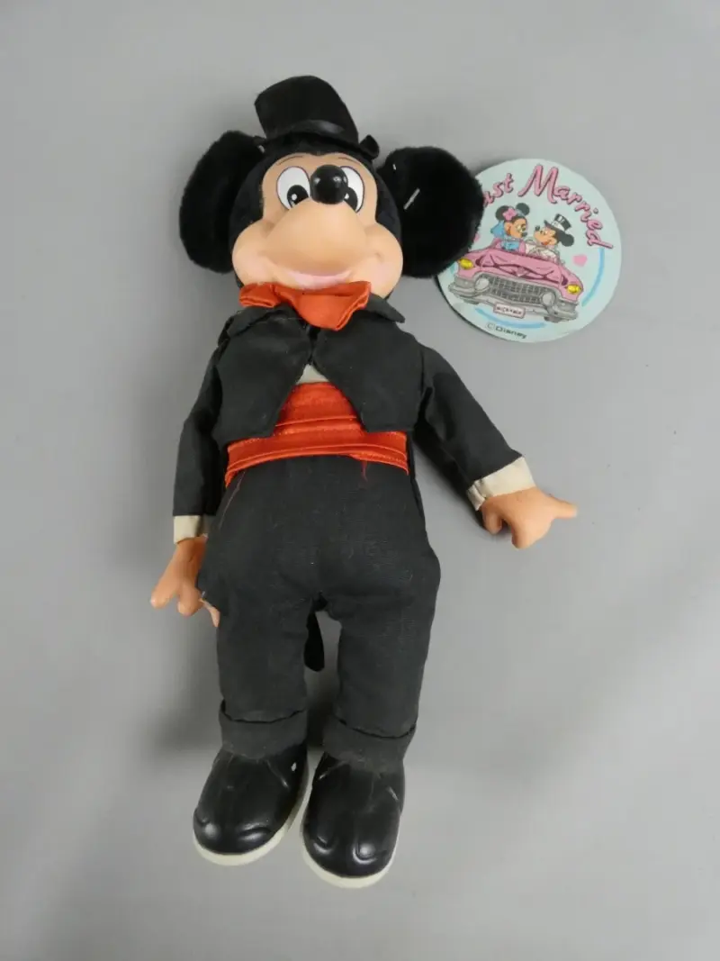 Mickey Mouse speelfiguur – kavel bij De Kringwinkel, Diest